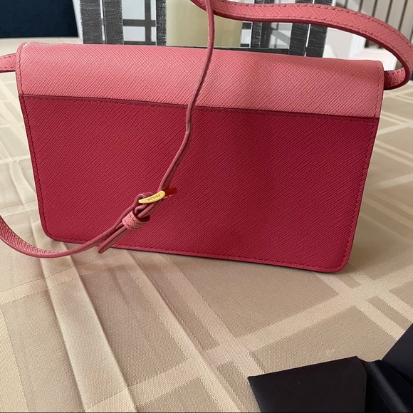 🎊Prada Saffiano Lux🎊 - Picture 3 of 8